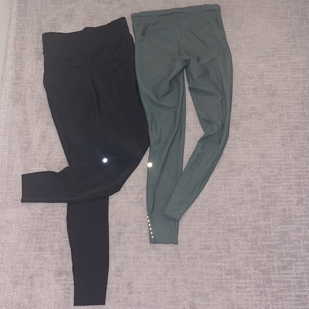 Two pair of LuLulemon tights! 🥰